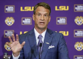 LSU’s Lane Kiffin said Ole Miss players wanted him to stay for playoffs. Not so, some Rebels say
