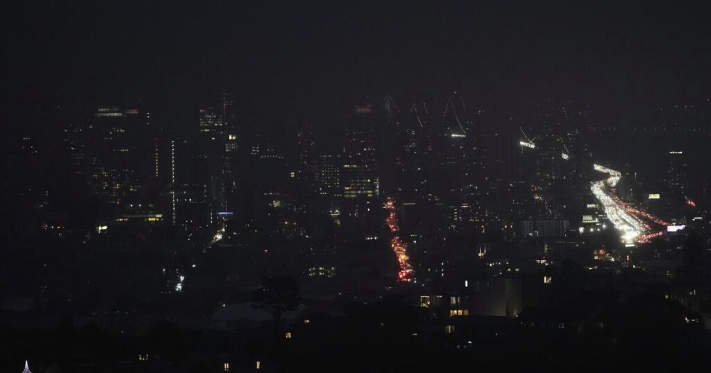 More than 20,000 still without power after massive San Francisco blackout