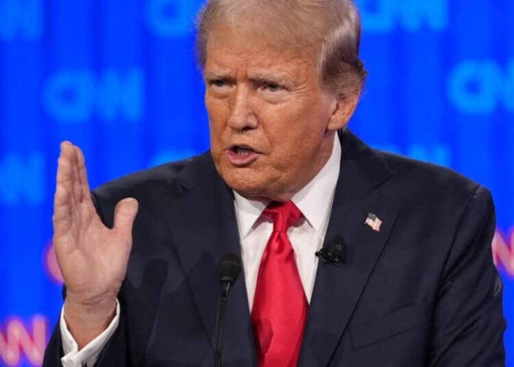 What happens to CNN is President Trump gets his way?