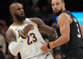 Lakers blow 20-point lead but survive when Dillon Brooks and Suns go supernova