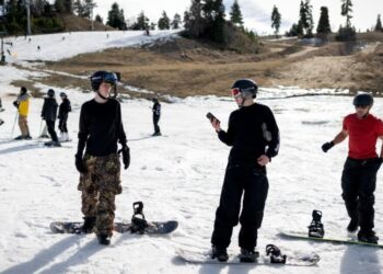 Skiers call this resort ‘Big Bare.’ Will the coming storm save California’s ski season?