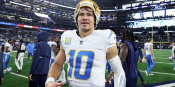 Chargers clinch playoff berth thanks to 49ers’ Monday night win over the Colts