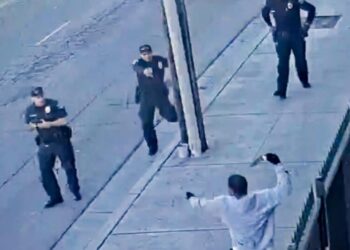 Huntington Park officers who shot double amputee won’t face charges, D.A. says