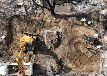 L.A. fire cleanups reports describe repeated violations, illegal dumping allegation