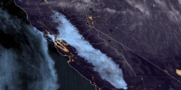 ‘Extreme’ cloud bank for 16 days and counting in Central Valley; record-cold December possible