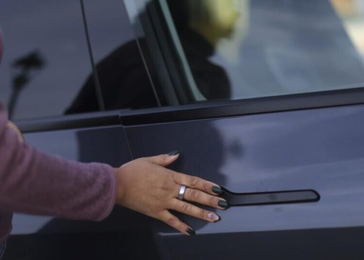 Tesla owners buy emergency escape tools amid safety concerns