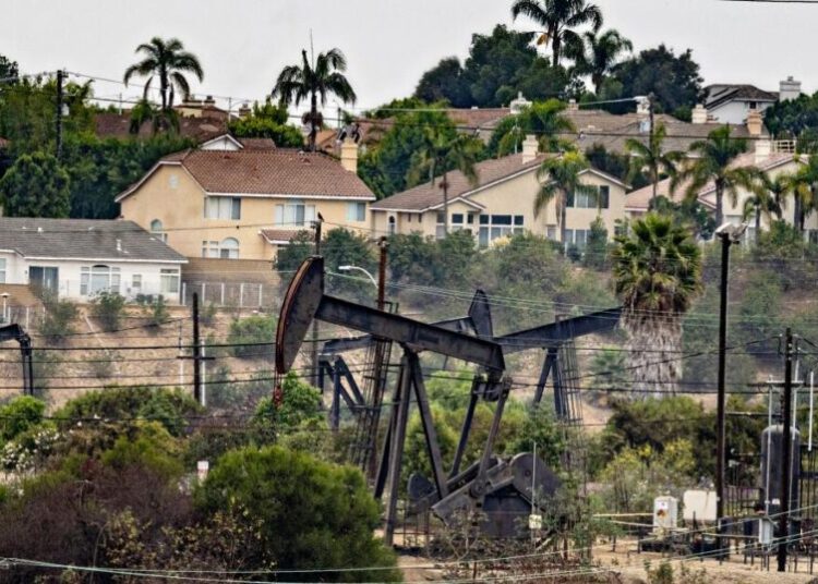 L.A. County sues oil companies over unplugged oil wells in Inglewood