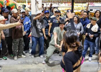 Let’s get this party started — right next to the aisles of lumpia