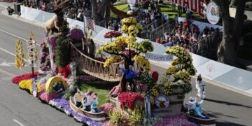 Rose Parade float has a firefighter, pancakes, syrup: Here’s why some people were upset