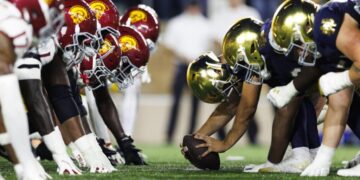 Letters to Sports: Playing the blame game in USC-Notre Dame debacle