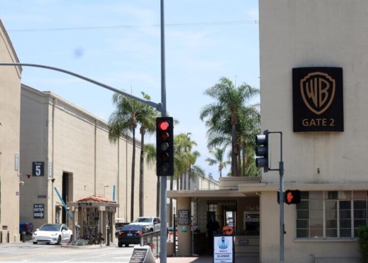 Cinemas and unions sound alarms over Netflix-Warner Bros. deal