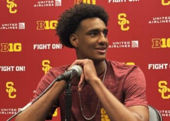 USC star freshman Alijah Arenas could return to action as soon as January