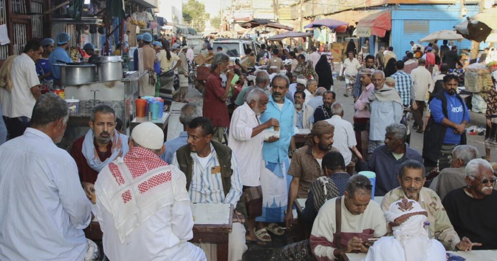 Yemen separatists accuse Saudi Arabia of launching airstrikes against their forces