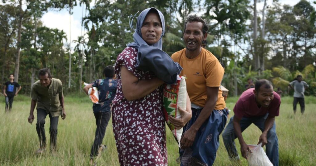 Asia flood death toll surpasses 1,500 as calls grow to fight deforestation