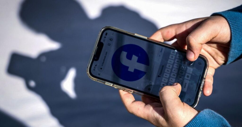 TikTok, Instagram ban for Australian kids heralds global curbs