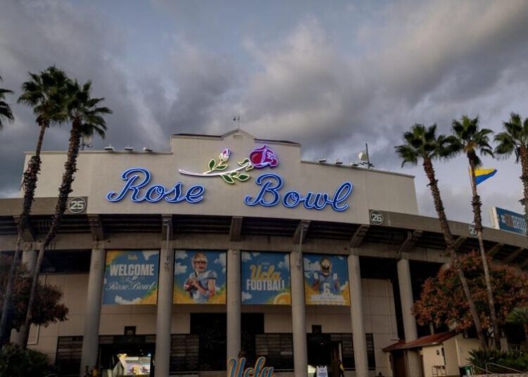 Here are 15 reasons why UCLA should not abandon the Rose Bowl