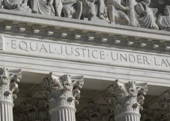 Supreme Court rules for Texas Republicans, allowing new election map to go into effect