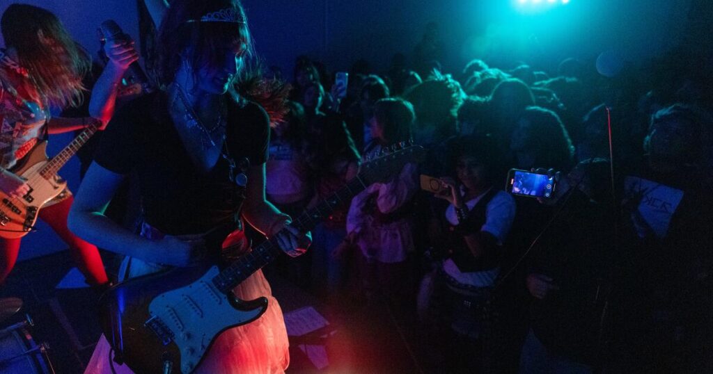 After fires, L.A. teens just want to feel normal. New all-ages venue is ‘a way to escape’