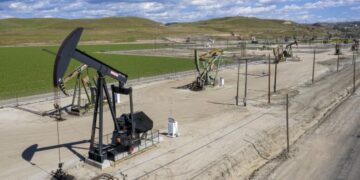 4,000 gallons of oil, contaminated wastewater spill in Monterey County