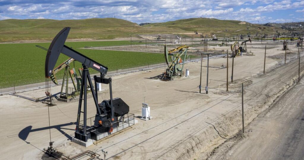 4,000 gallons of oil, contaminated wastewater spill in Monterey County