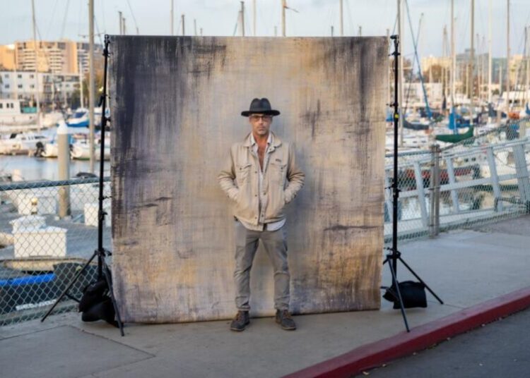 On a $1 houseboat, one of the Palisades fire’s ‘great underdogs’ fights to stay afloat