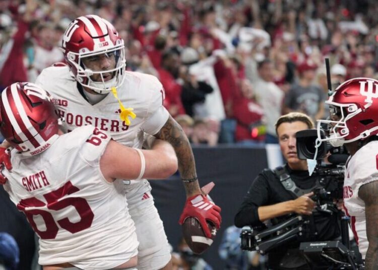 Indiana pushes to remain sharp after long layoff before Rose Bowl showdown with Alabama
