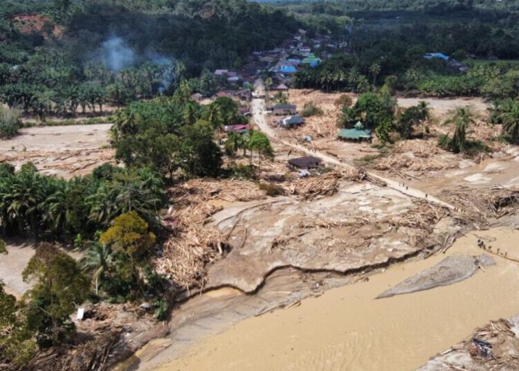 Recent deadly Asian floods are no fluke. They’re a climate warning, scientists say