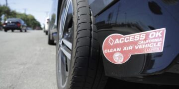 EV sticker shock: Solo drivers using California carpool lanes face hefty fines