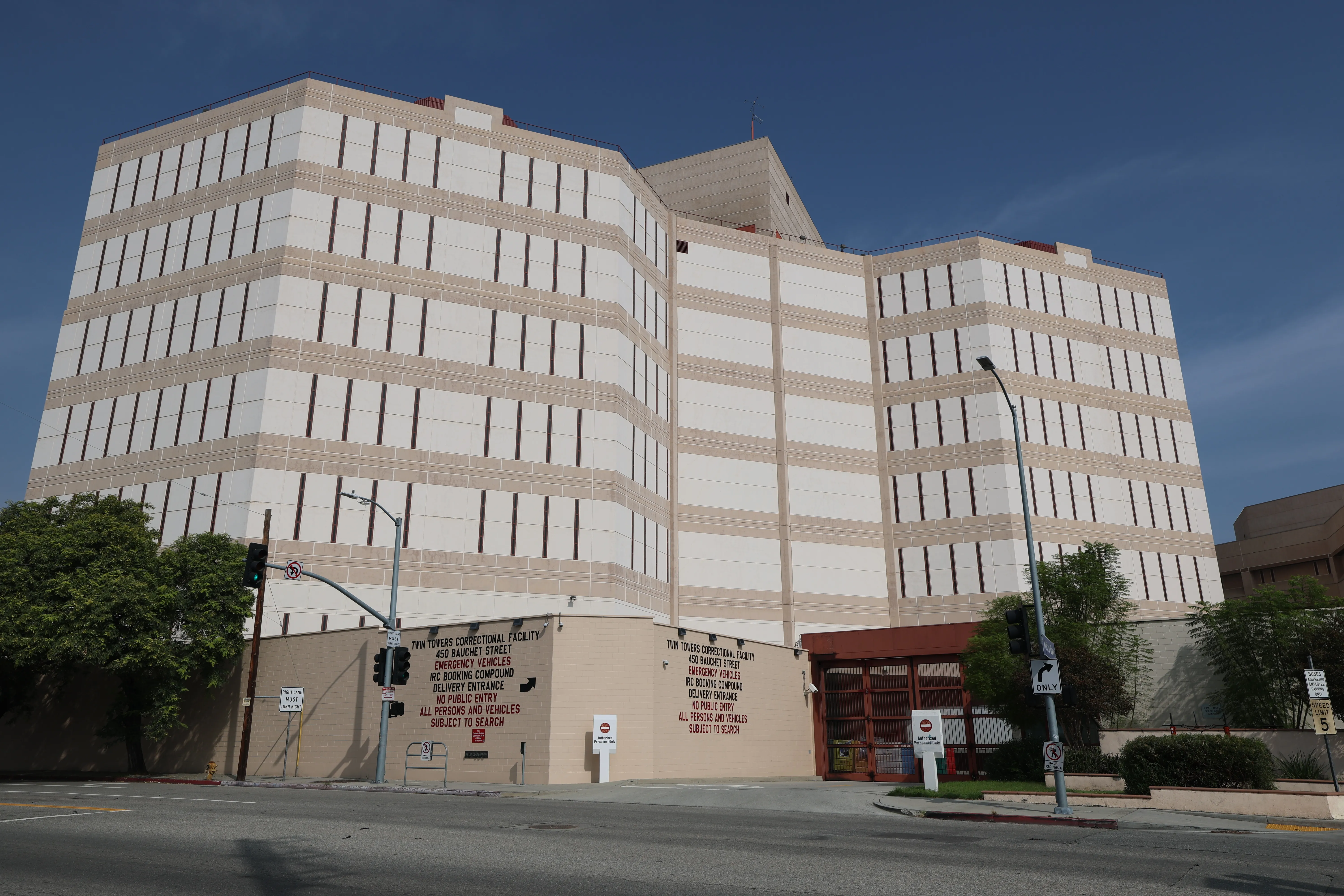 View of the Twin Towers Correctional Facility in Los Angeles, California.