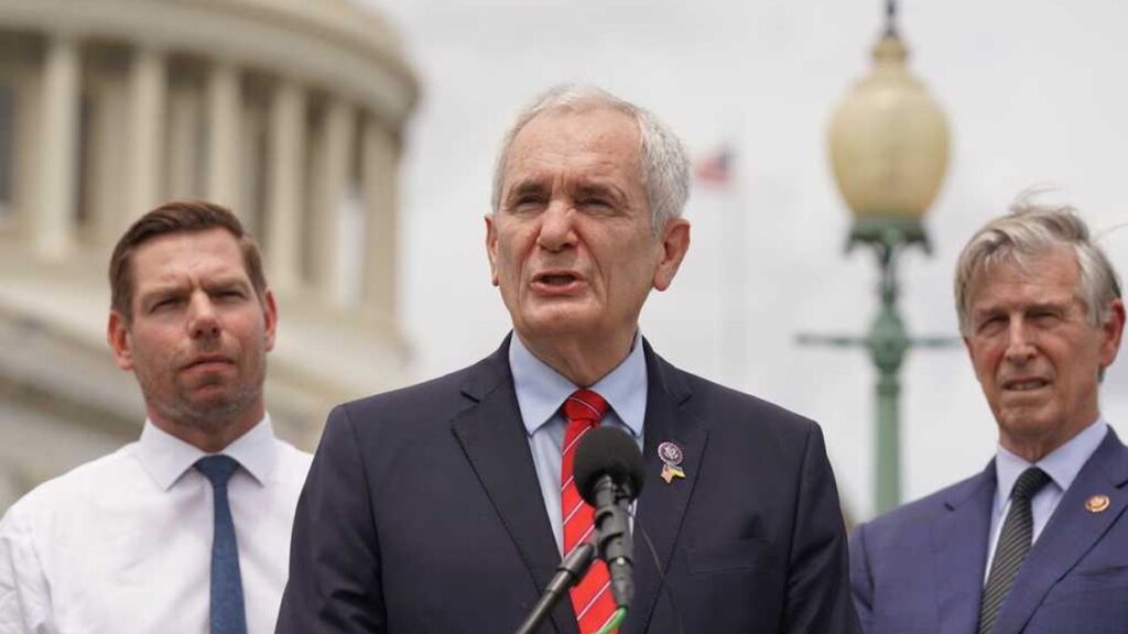 House lawmaker bows out of Congress after Supreme Court greenlights Trump-backed maps