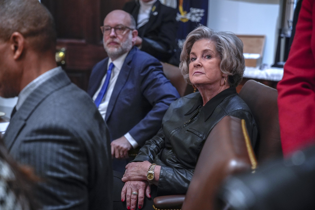 Susie Wiles at a White House cabinet meeting.