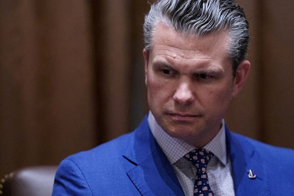 DOD threatens journalist for asking about Pete Hegseth’s ‘best mentor’: report
