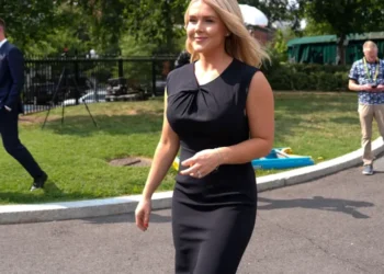 Karoline Leavitt, 28, expecting second child with 60-year-old husband