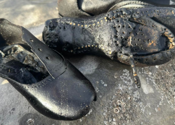 Why Did Hundreds of Victorian-Era Shoes Just Wash Ashore in Wales?
