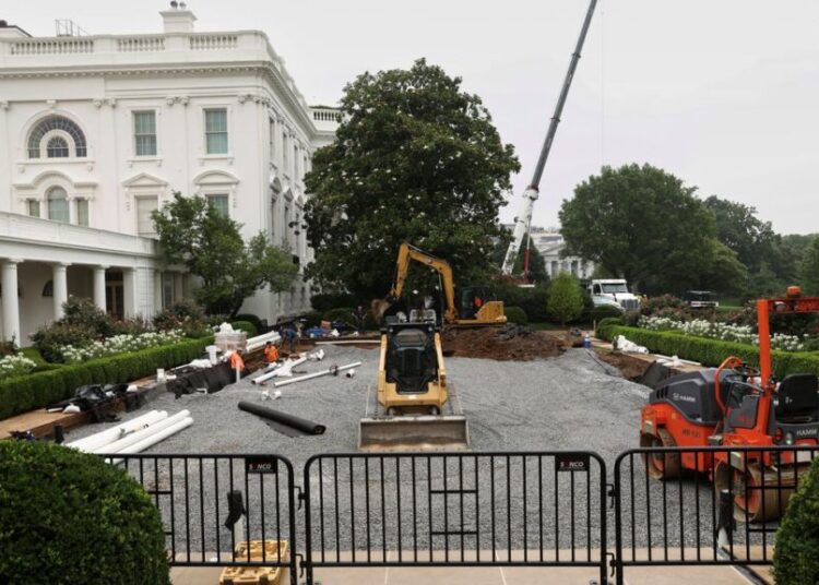 White House aide’s claim about ‘special’ Trump ‘spaces’ startles Vanity Fair editor