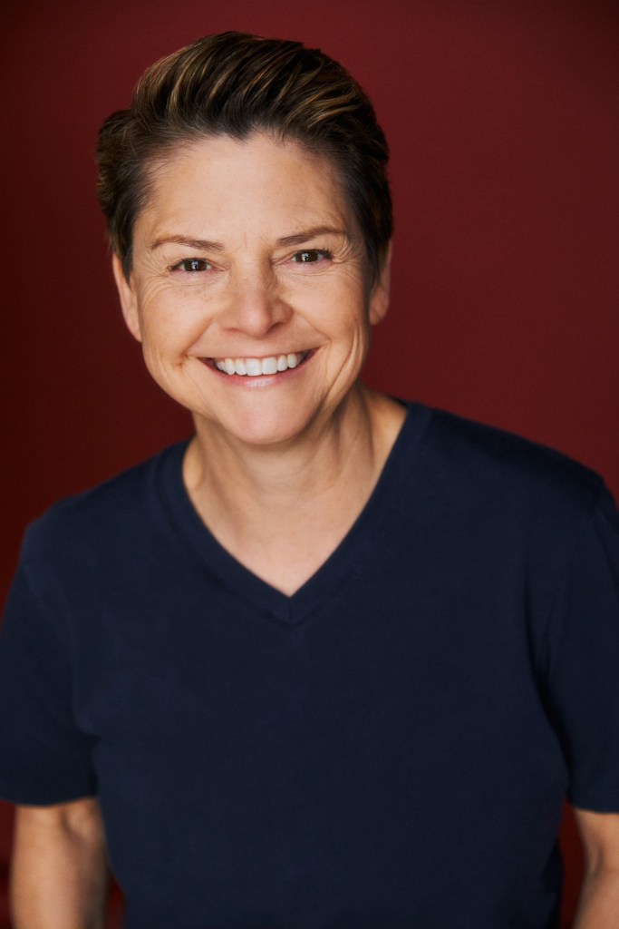 Wenne Alton Davis smiling.