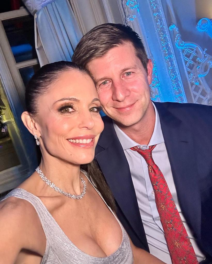 Paul Bernon and Bethenny Frankel posing for a selfie.
