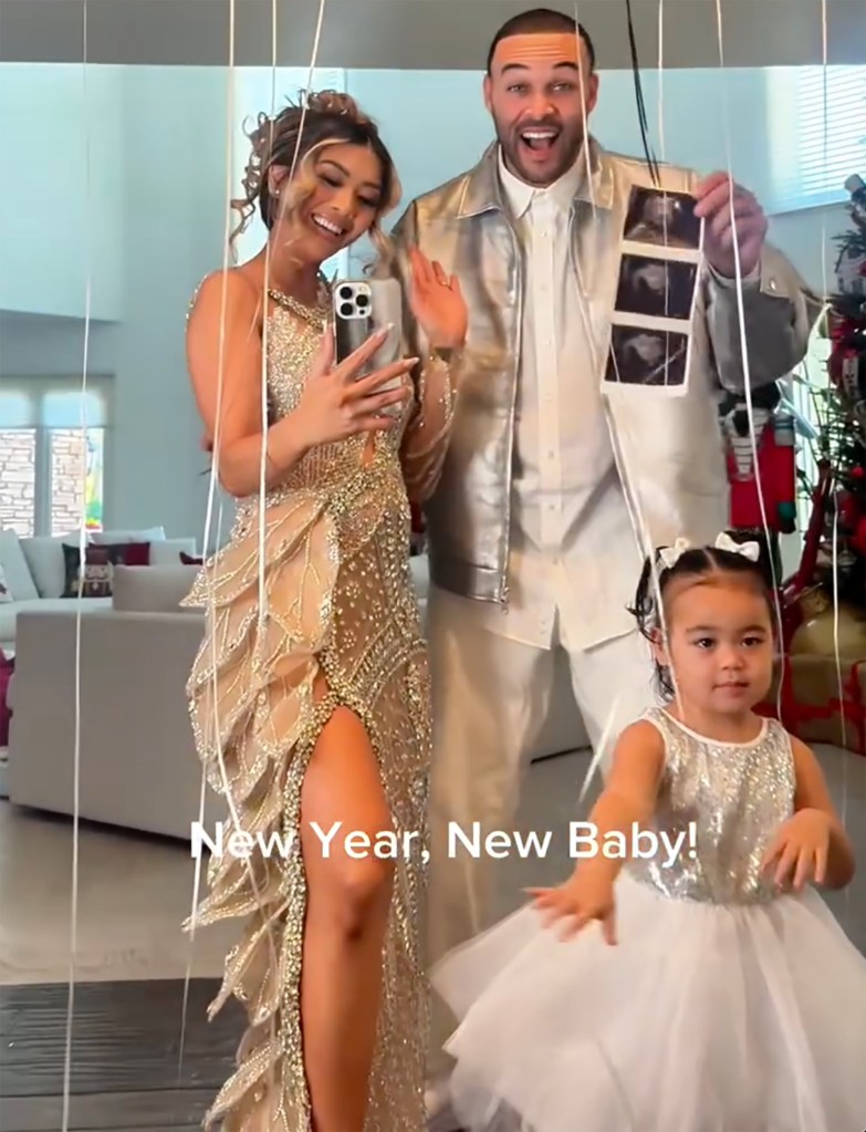 Don Benjamin, Liane V Benjamin and daughter via Instagram on Jan. 1, 2024