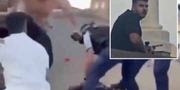 Enraged Aussie stomps on head of Bondi Beach gunman: viral video