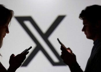 Head, meet desk: how one Republican posted GOP red-scare idiocy for everyone to see