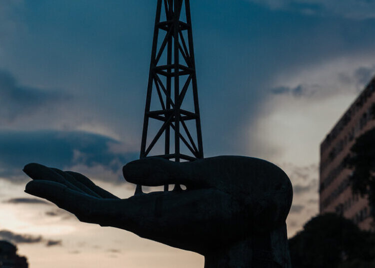 Trump Vows to Make Venezuela Rich. It Will Take More Than U.S. Cash.