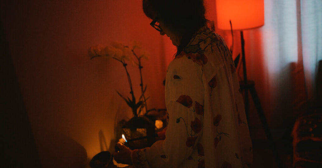 ’Shrooms Lead the Pack in Psychedelic Medicine, but Rollout Is Bumpy