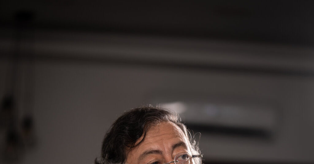 Interviewing Colombia’s President, Before and After His Call With Trump