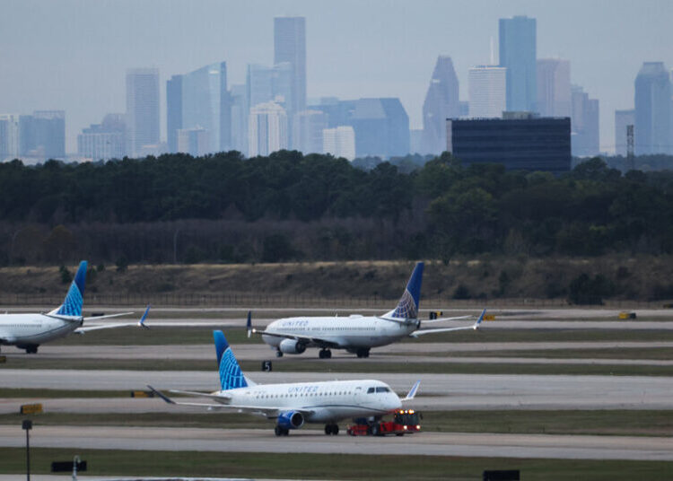 A Municipal Debt Boom Is Driving Public Projects and Tax Breaks for Investors