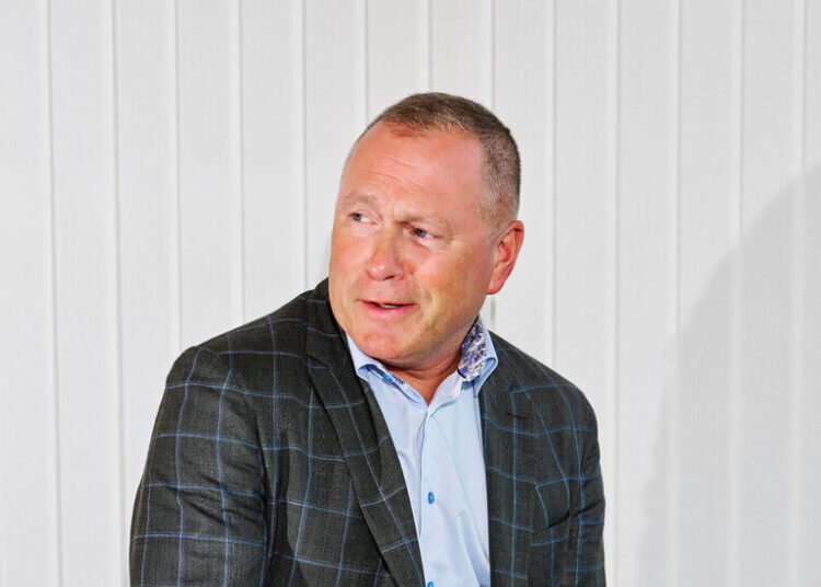 He Runs the World’s Biggest Sovereign Wealth Fund, but His Podcast Made Him Famous