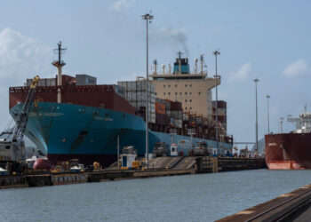 Panama Court Strikes Down Hong Kong Firm’s Canal Contract