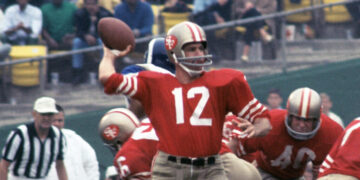 John Brodie, Former Star Quarterback for the 49ers, Dies at 90