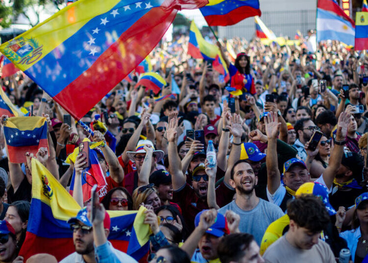 In Latin America, Loathing of Maduro Smothers Outcry Over U.S. Raid