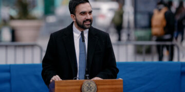 For Mamdani, 2 Contentious Hires Yield 2 Different Outcomes