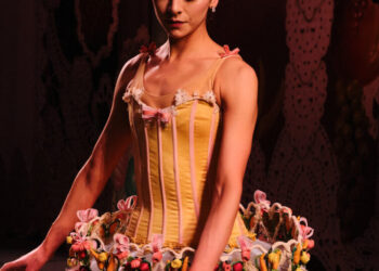 How a ‘Nutcracker’ Ballerina Spends a Day of Business and Dance